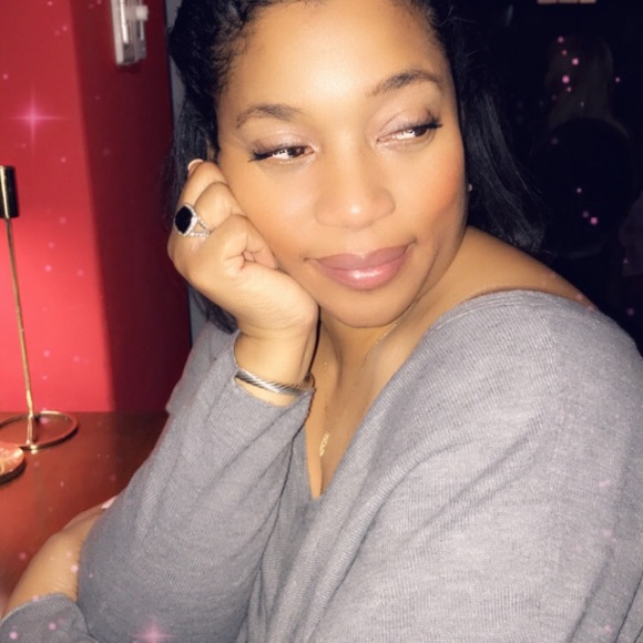 Meet your Posher, F - Picture 2 of 2